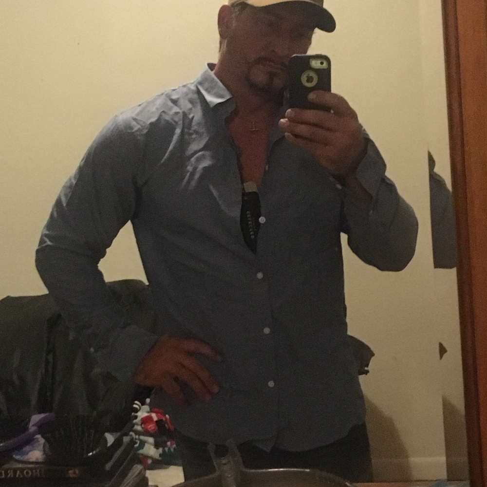 Long sleeve slim fit button down